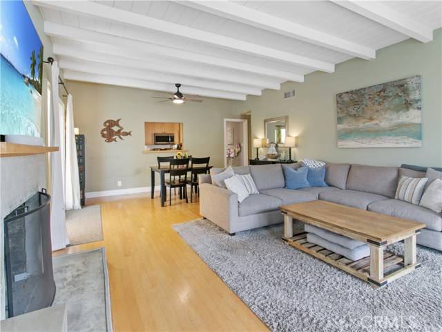 San Clemente, CA 92672,236 W Mariposa