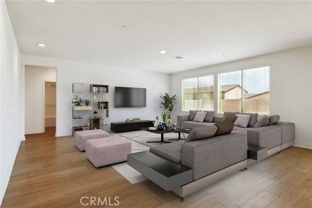 Banning, CA 92220,5732 California Circle