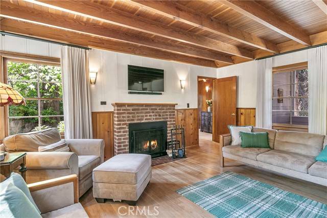 Lake Arrowhead, CA 92352,187 Cedar Circle Circle