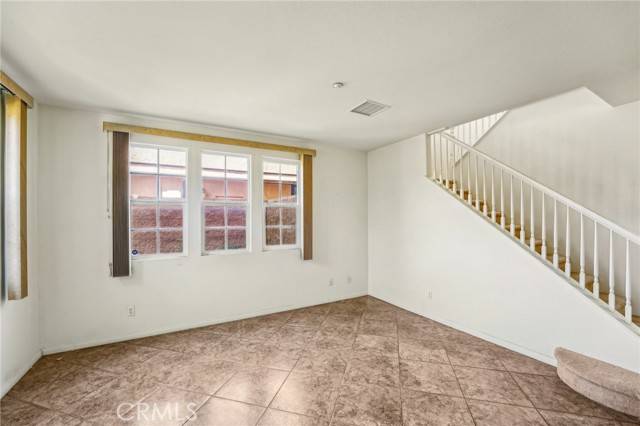 Fontana, CA 92336,16443 Pine Forest Street