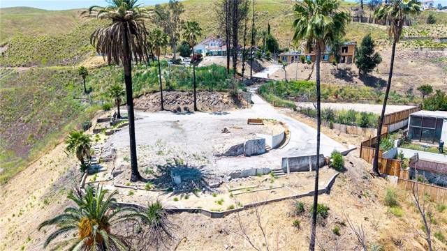 San Bernardino, CA 92405,875 W Vista Dr