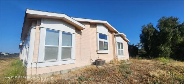 Perris, CA 92570,21573 Elmwood Street