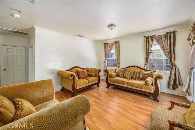 Riverside, CA 92507,2880 Woodbine Street