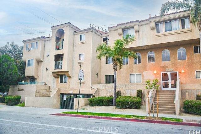 Huntington Park, CA 90255,6100 Rugby Avenue #105