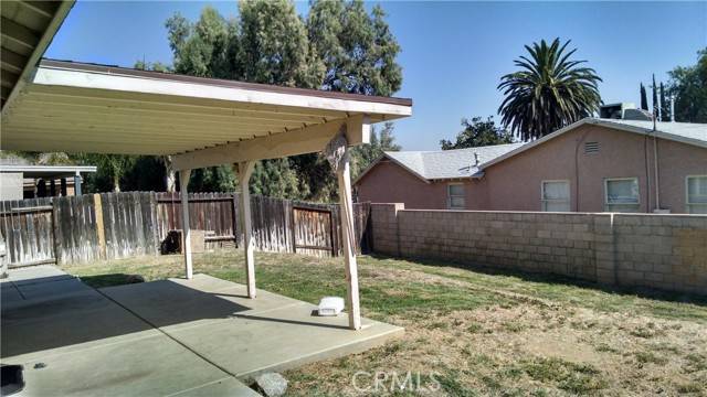 San Bernardino, CA 92407,911 W Hill Drive