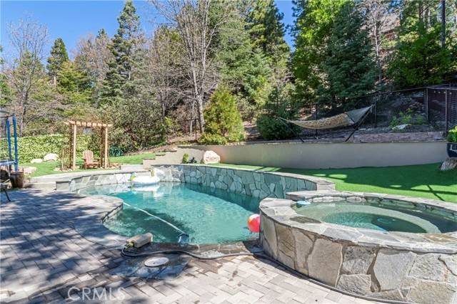 Lake Arrowhead, CA 92391,183 Chipmunk Drive