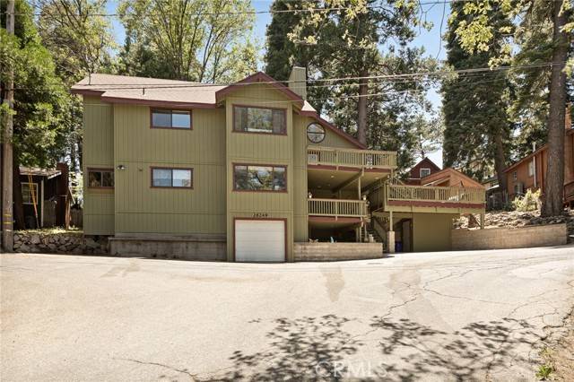 Twin Peaks, CA 92391,26249 Cedar Lane