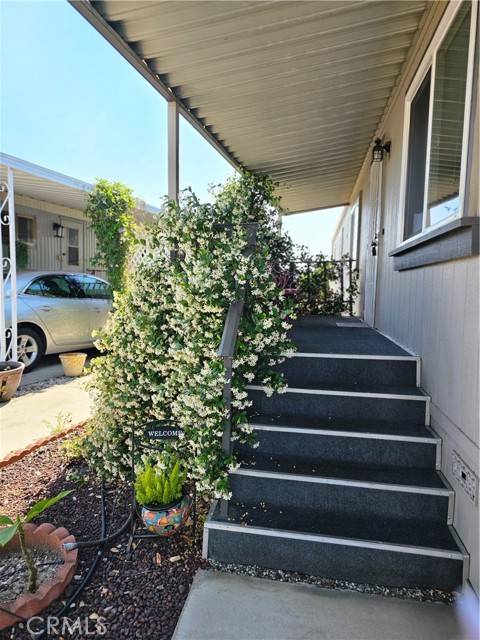 Redlands, CA 92374,626 N Dearborn #74