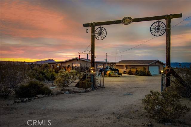 Landers, CA 92285,1910 Artesia Avenue