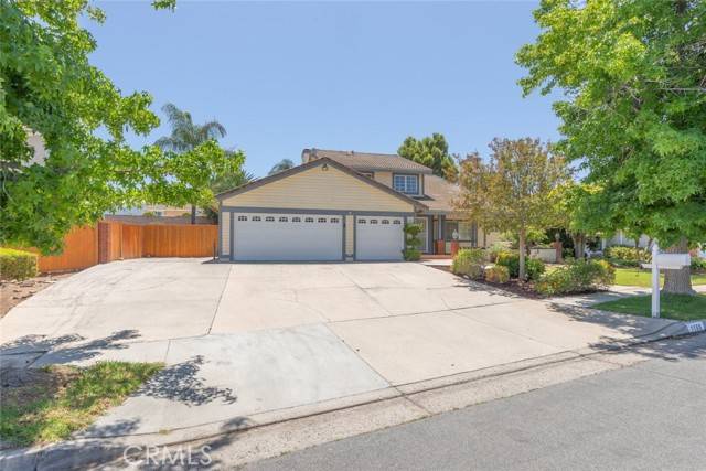 Corona, CA 92882,1188 Old Hickory Road