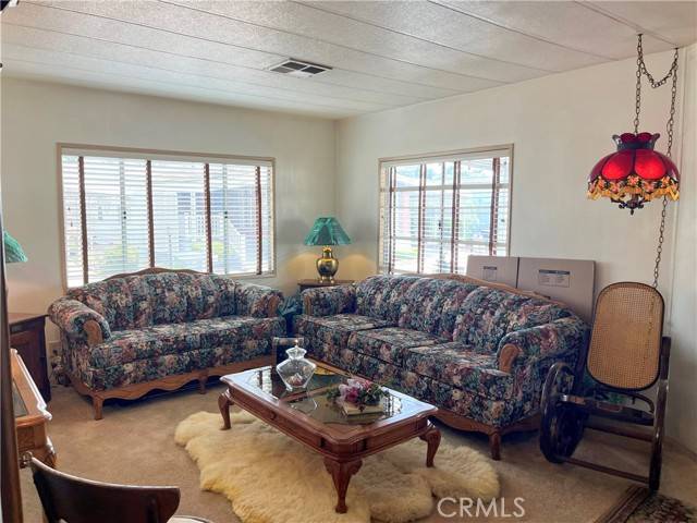 La Verne, CA 91750,3800 Bradford #60
