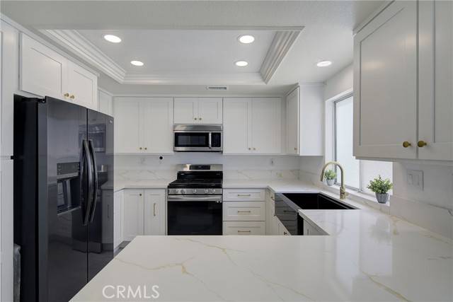 Corona, CA 92883,13365 Cloudburst Drive