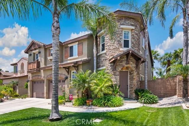 Fontana, CA 92336,5460 Turin Way