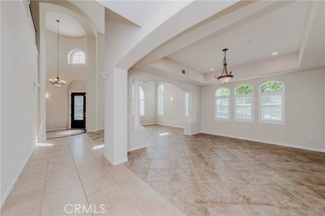 Redlands, CA 92373,211 Franklin Avenue