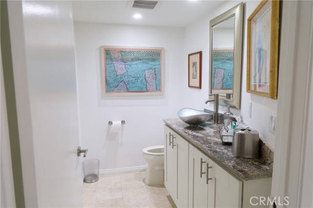 La Jolla, CA 92037,8482 Via Sonoma #18