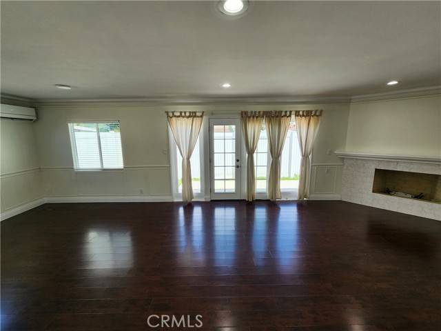 Granada Hills, CA 91344,10450 Balboa Boulevard
