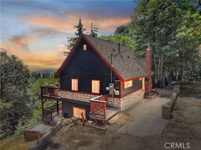 Twin Peaks, CA 92391,582 Sunset View Road