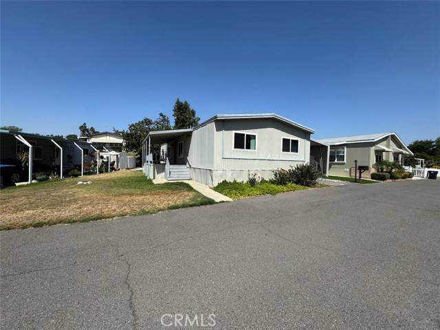 Riverside, CA 92504,15181 Van Buren #60