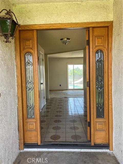Fontana, CA 92335,16341 Holly Drive
