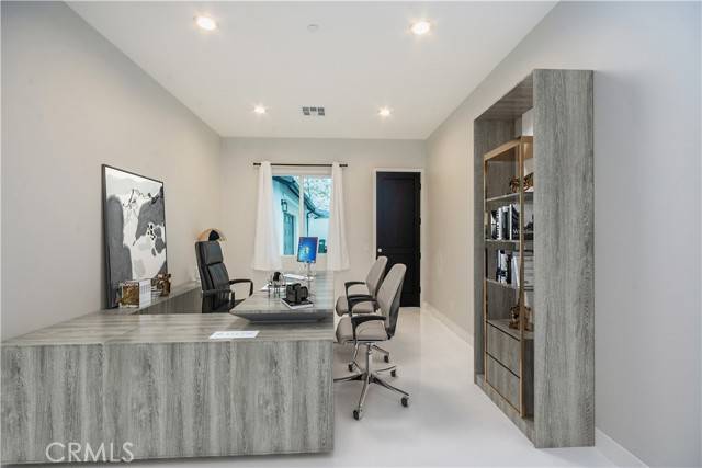 Corona, CA 92881,1204 Arbenz Circle