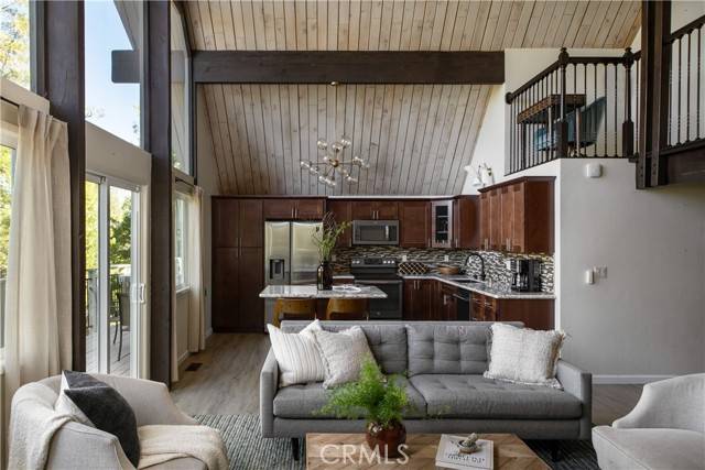Lake Arrowhead, CA 92352,832 Rhine Road