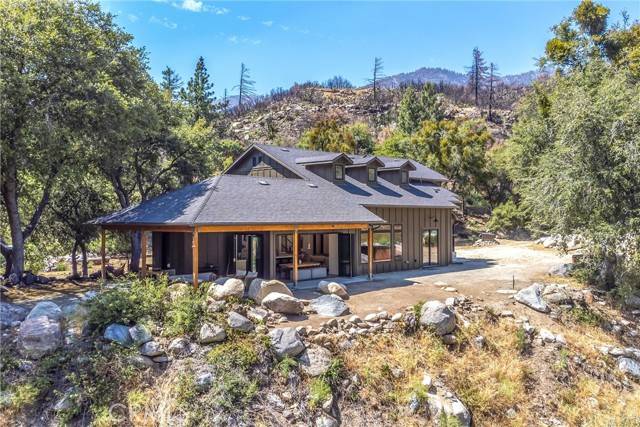 Angelus Oaks, CA 92305,38948 7 Oaks Road