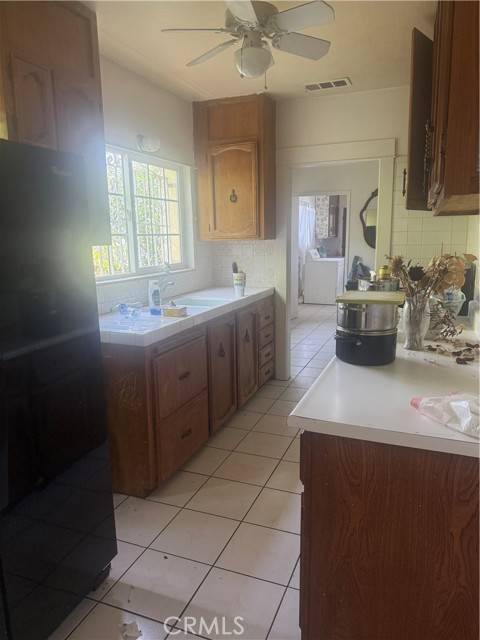 Corona, CA 92882,119 W Francis Street