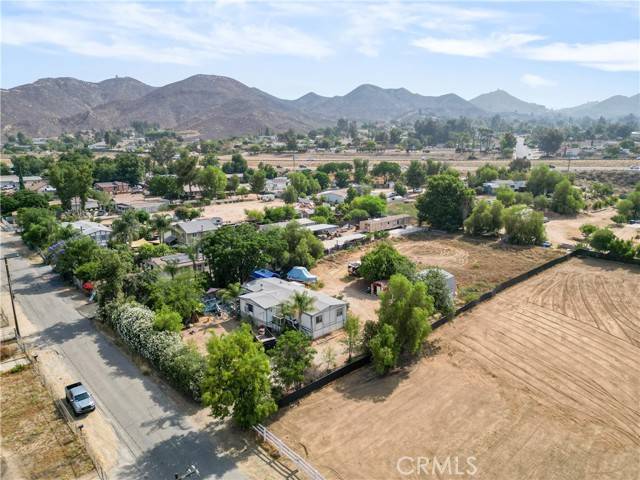Wildomar, CA 92595,33462 Loquat St