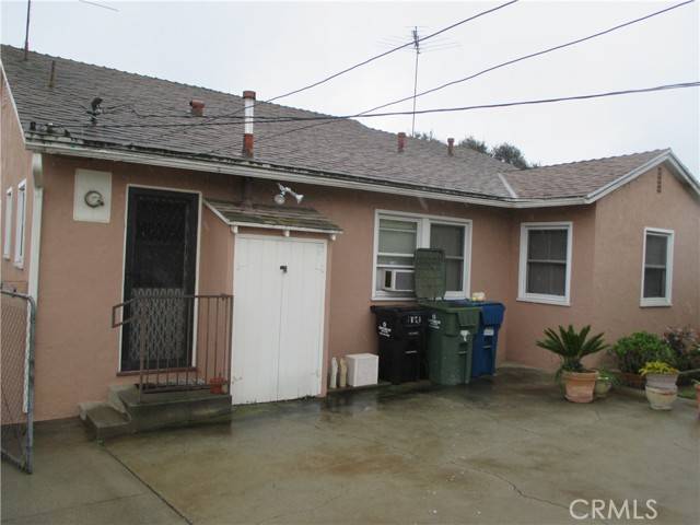 Inglewood, CA 90303,3327 W 117th Street