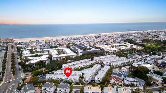 Hermosa Beach, CA 90254,501 Herondo Street #25