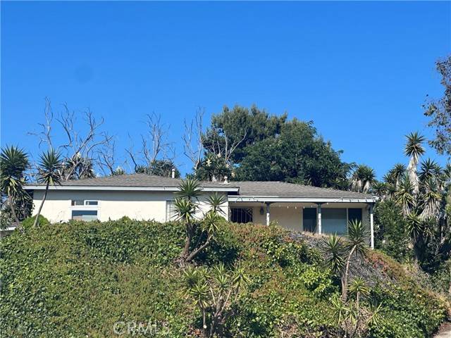 Redondo Beach, CA 90278,2215 Hall Court