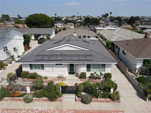 Hawthorne, CA 90250,4573 W 138th Street