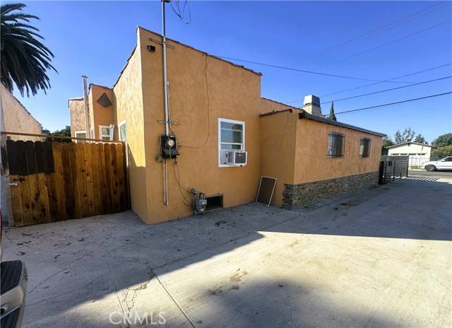 Compton, CA 90222,2444 E 124th Street