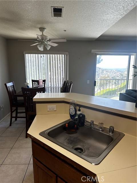 Corona, CA 92882,2604 Avenida Del #D203