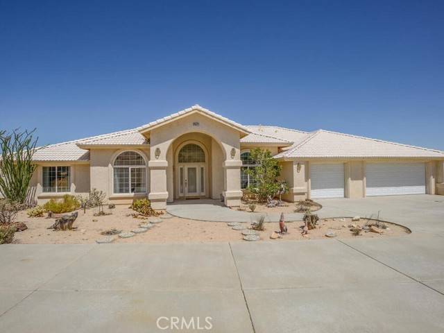 Apple Valley, CA 92307,25572 Castle Rock Road