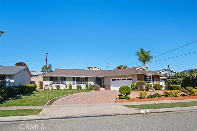 Placentia, CA 92870,601 Sherwood Avenue