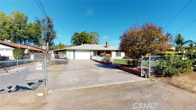 Perris, CA 92571,680 Orange Avenue