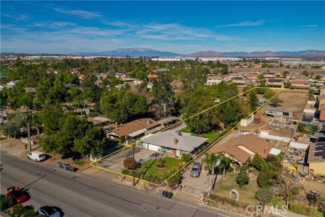 Perris, CA 92571,680 Orange Avenue