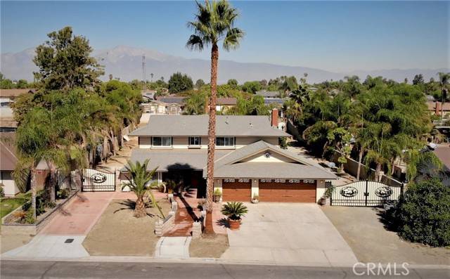 Jurupa Valley, CA 91752,11585 Round Tree Court