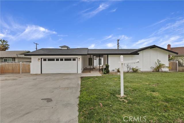 Ontario, CA 91761,2816 S Tamarask Road