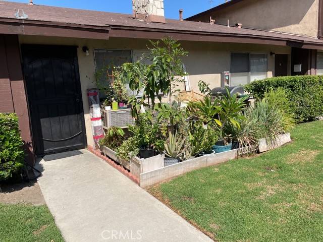 Corona, CA 92882,1141 W 9th Street