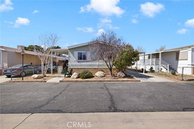 Rosamond, CA 93560,3303 Sierra #48