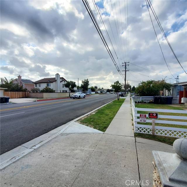 Bellflower, CA 90706,15617 Clark Avenue