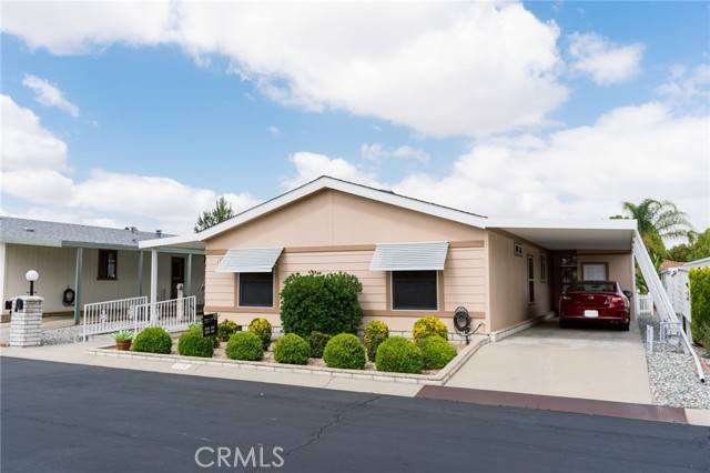 Hemet, CA 92544,24600 Mountain #125