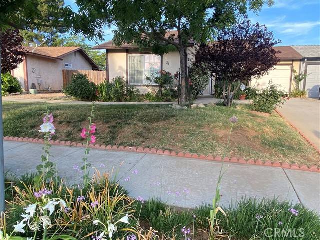 Banning, CA 92220,24 Lori Way