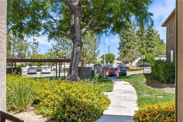 Corona, CA 92882,2592 Avenida Del Vista #102