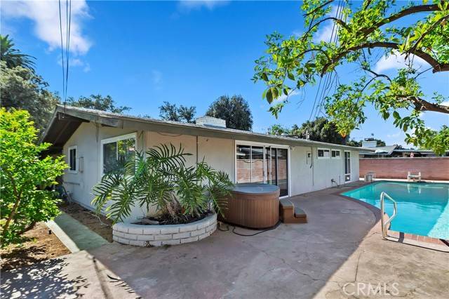 Riverside, CA 92504,6864 La Jolla Drive