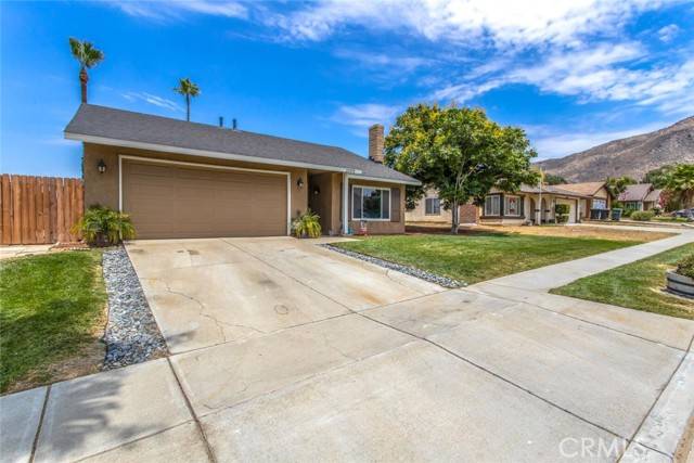 Grand Terrace, CA 92313,22372 Raven Way