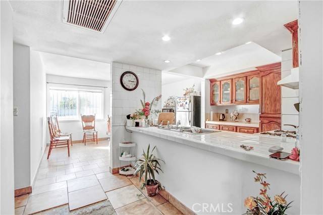 Panorama City, CA 91402,8847 Willis Avenue #C7