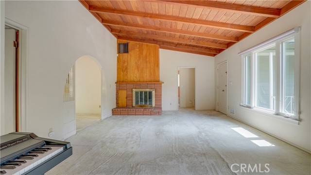 Studio City, CA 91604,3557 Laurelvale Drive